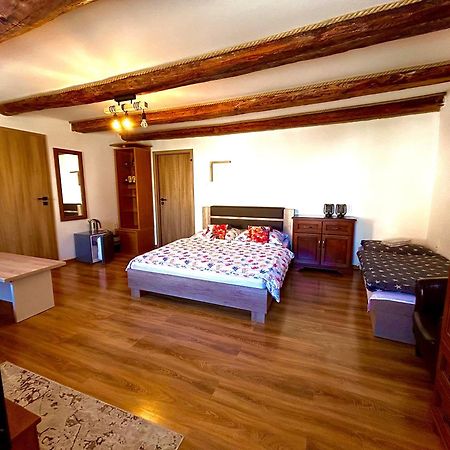Apartman Velicka Vinaren Poprad Zewnętrze zdjęcie